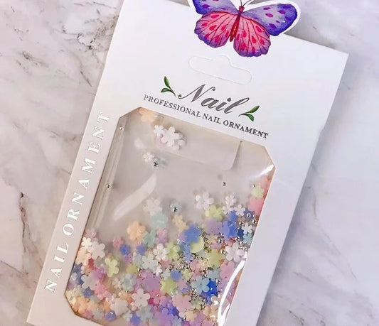 Daisy Mix size 3D flowers with beads/  Buy 5 free 1